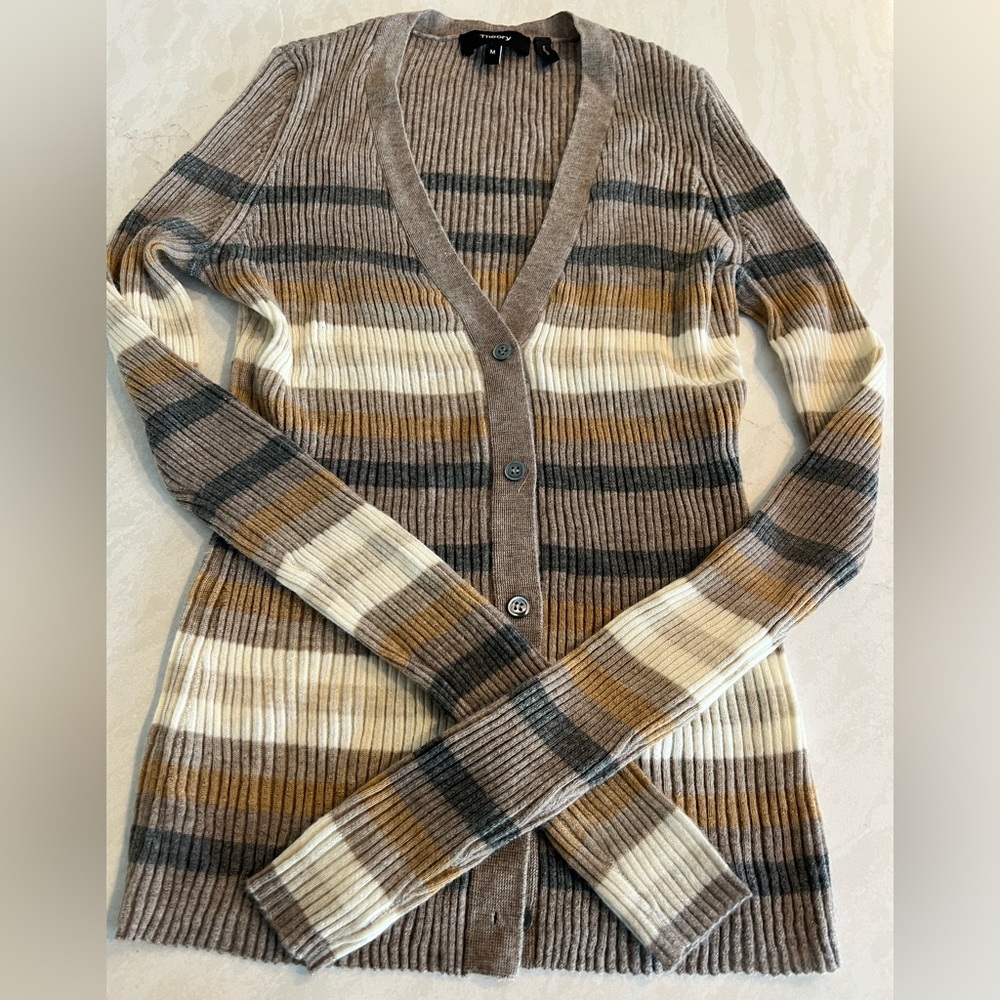 Theory Cashmere Cardigan Size M